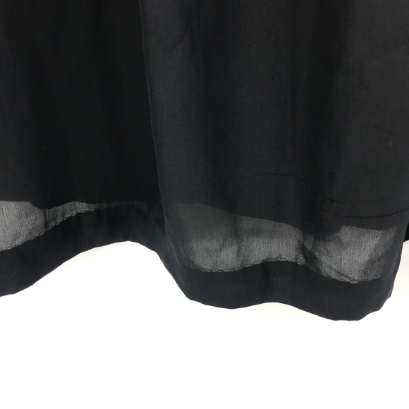 💕SALE💕 H&M Black Gold Accent Dress - Picture 5 of 8